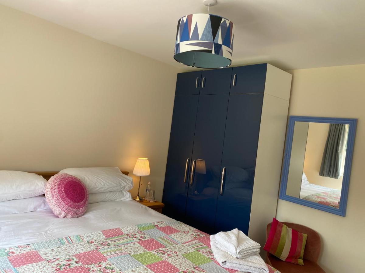 Wellington View One En Suite Shower And Super King Bed エクステリア 写真